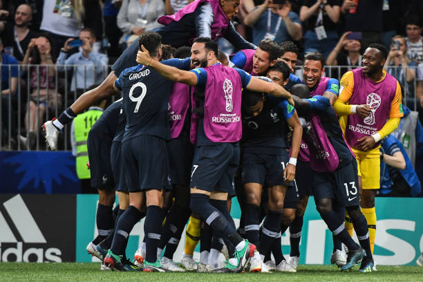 轮换也保证 轮换也保证